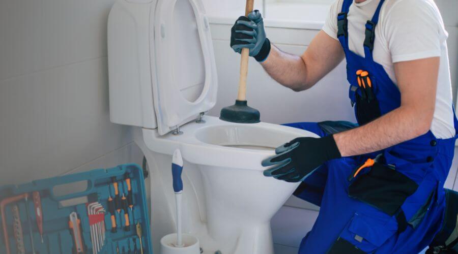 Professional emergency plumbing in Hebron, IN